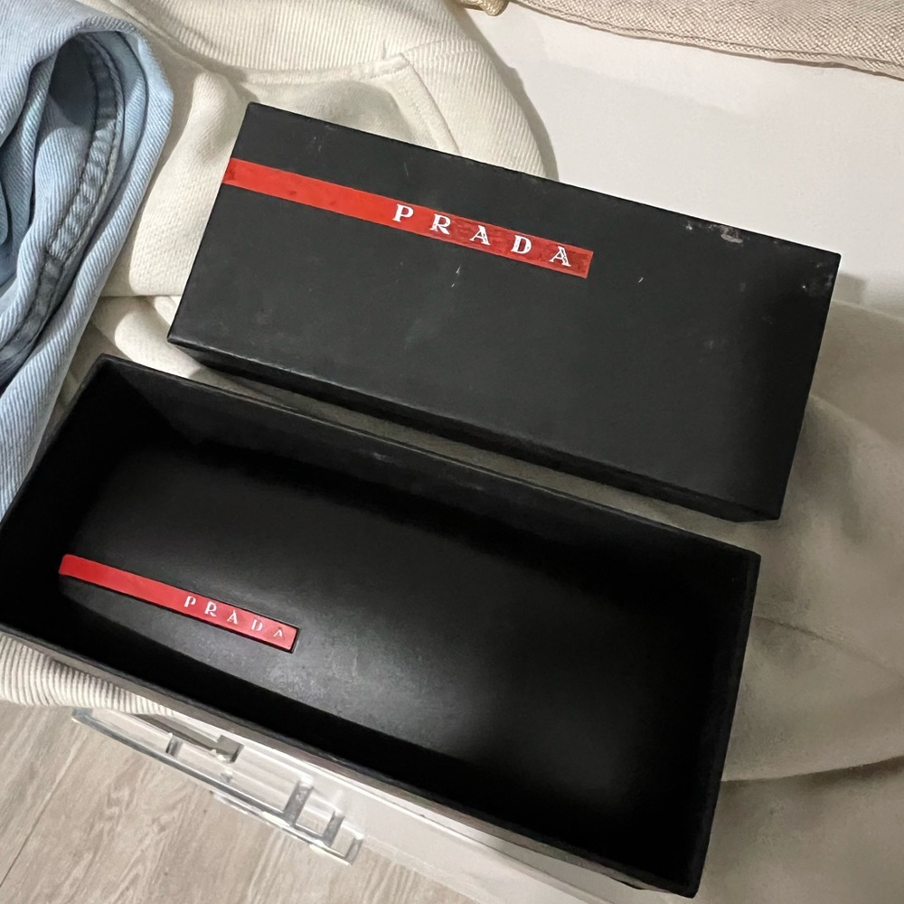 Prada Reading Glasses Box And Hard Case With Cleaning Cloth